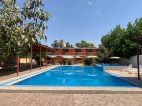 Hotel Los Pecanos